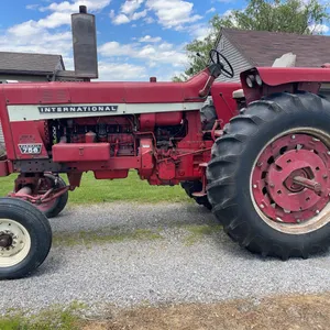 1968 International 756 Tractor - gas engine