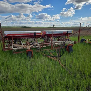 Melroe 16 Foot Hoe Drill