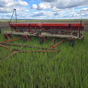 Melroe 20 Foot Hoe Drill