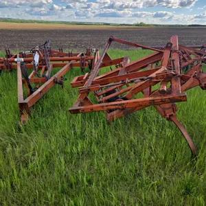 CCIL Cultivator with Detached Wings