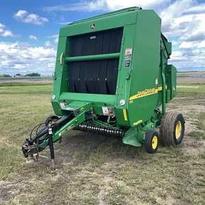 3984 - 2003 John Deere 567 Baler