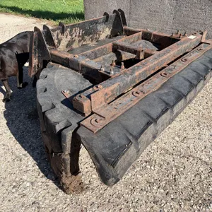 Skidloader Quick Tach 80” Tire Scraper
