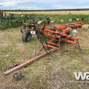 KVERNELAND 5-16" PLOW