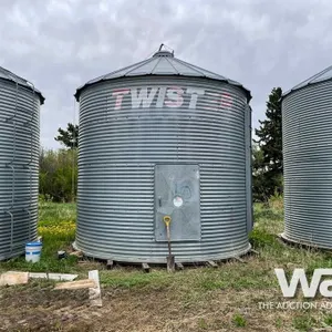 TWISTER 4 RING 14 FT. GRAIN BIN