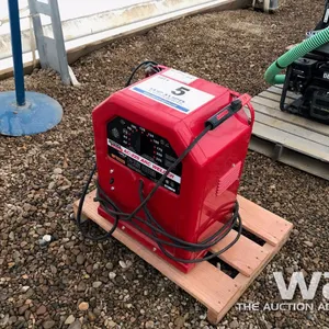 LINCOLN 225 ELECTRIC WELDER