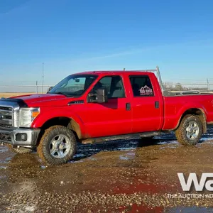 2012 FORD F250 XLT CREW CAB PICKUP