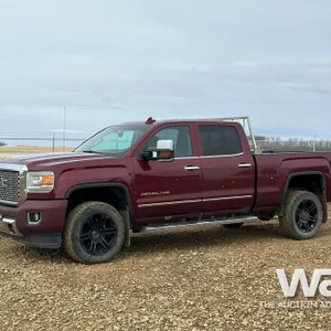 2015 GMC DENALI SIERRA CREW CAB PICKUP
