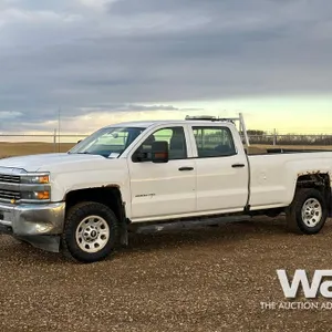2016 CHEVROLET SILVERADO 3500HD CREW CAB PICKUP