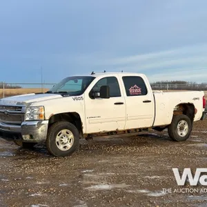 2009 CHEVROLET 2500 LT CREW CAB PICKUP