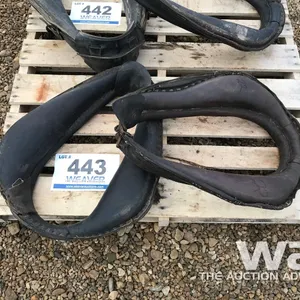(2) 22" HORSE COLLARS