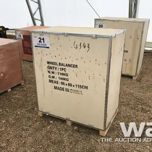 HEAVY DUTY WHEEL BALANCER