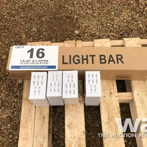 120 WATT 30 VOLT LED LIGHT BAR & (4) WORK LIGHTS