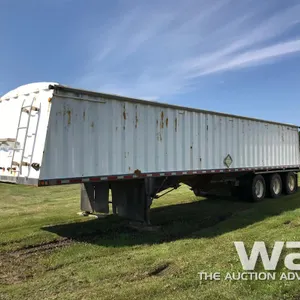 1997 DOEPKER 42 FT. TRIDEM GRAIN TRAILER