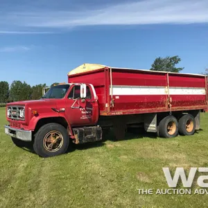 1985 GMC 7000 TAG AXLE GRAIN TRUCK