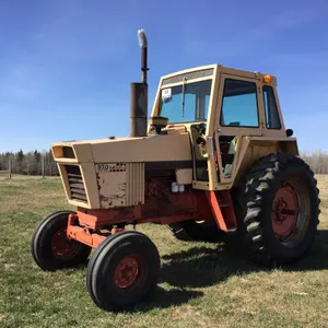 CASE 970 TRACTOR