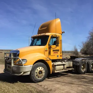 2002 FREIGHTLINER T/A TRUCK