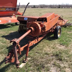 NH 275 SQUARE BALER