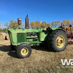 JOHN DEERE 5020 2WD TRACTOR