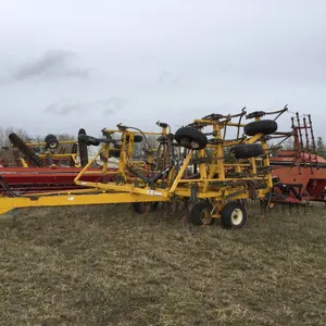 EZEE-ON 5300 30 FT. S/S AIR SEEDER