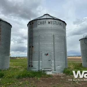 CHIEF WESTLAND 6 RING 14 FT. 2500 +/- BU GRAIN BIN
