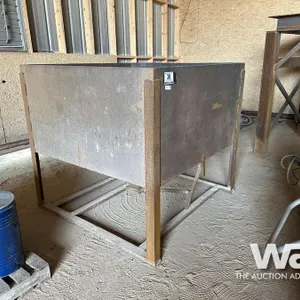 HD STEEL SANDBLASTING GRAVITY HOPPER