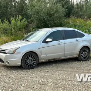 2010 FORD FOCUS 4 DOOR CAR