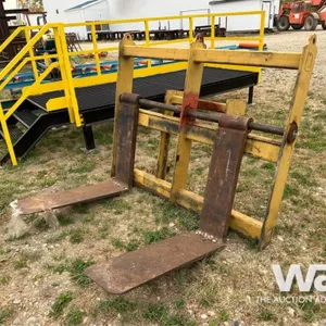 HD PALLET FORKS TO FIT CASE W20 LOADER