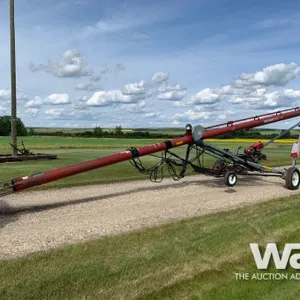 SAKUNDIAK 8" X 45 FT. S/P GRAIN AUGER
