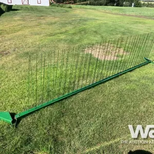 JOHN DEERE WIND SCREEN HOLD DOWN FINGERS