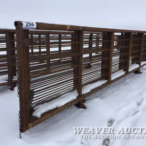 (5) 6X24 FT. FREESTANDING LIVESTOCK PANELS