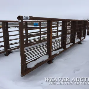 (5) 6X24 FT. FREESTANDING LIVESTOCK PANELS