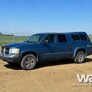 2005 DODGE SLT DAKOTA CREW CAB PICKUP