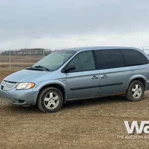 2005 DODGE GRAND CARAVAN VAN