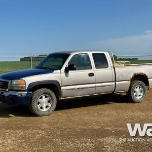 2005 GMC SIERRA 1500 EXTENDED CAB PICKUP