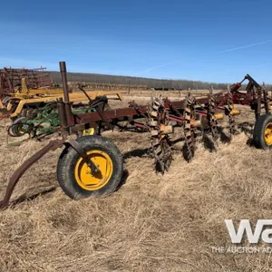 HORWOOD BAGSHAW 7 WHEEL ROOT RAKE