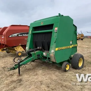 1999 JOHN DEERE 556 ROUND BALER