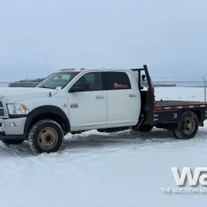 2012 DODGE RAM 5500 HD CREW CAB FLATBED TRUCK