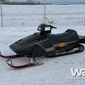 1984 YAMAHA PHAZER 550 SNOWMOBILE