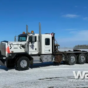 2013 KENWORTH C500 TRI DRIVE WINCH TRACTOR