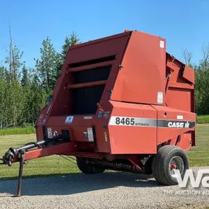 1991 CASE 8465A ROUND BALER
