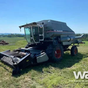 1984 GLEANER N7 COMBINE