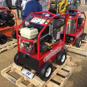 MAGNUM GOLD 4000 PSI 12V HOT WATER PRESSURE WASHER