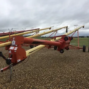 WESTFIELD 10X61 FT. SWING AUGER