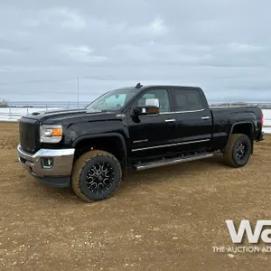 2019 GMC Sierra SLT 2500HD Crew Cab Pickup