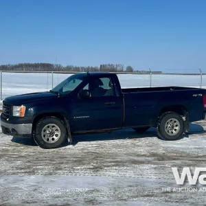 2008 GMC Sierra Single Cab Pickup