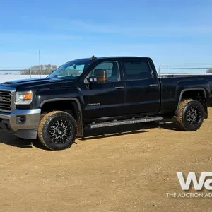 2018 GMC Sierra 2500HD Crew Cab Pickup