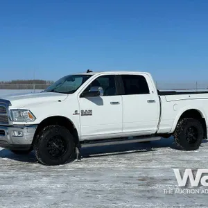 2018 Dodge Ram 3500HD Laramie Crew Cab Pickup