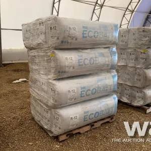 (4) BUNDLES R12 16" INSULATION