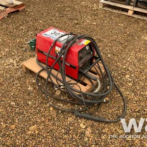 LINCOLN PRO CUT 55 PLASMA CUTTER