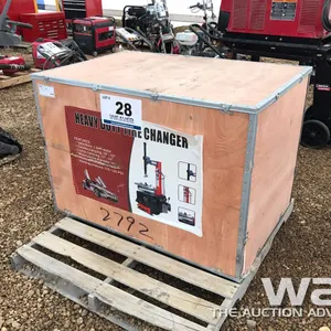 HEAVY DUTY TIRE CHANGER